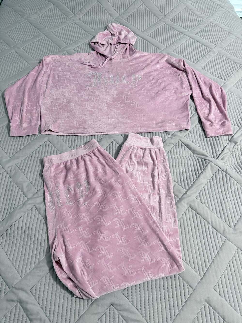 Y2K SET Juicy Couture Pink Embossed Logo Velour Lounge Set w/ bling XL